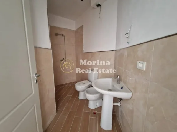 Tirane, shitet apartament 2+1 Kati 1, 102 m² 95.000 € (Kopshti Botanik)