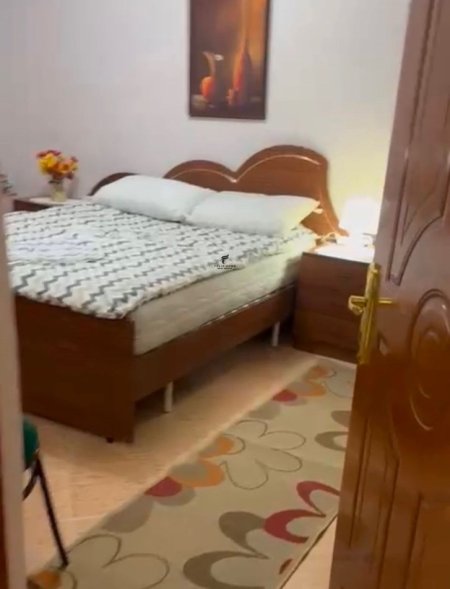 Tirane, jepet me qera apartament 2+1 Kati 4, 80 m² 520 € (LAPRAKE)