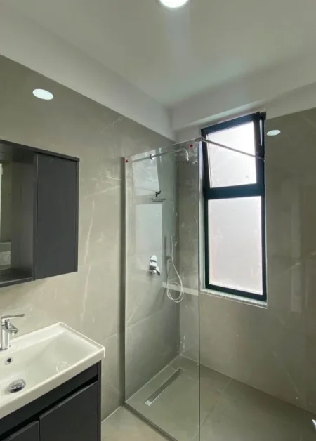 Tirane, jepet me qera apartament 1+1 Kati 3, 60 m² 550 € (21 DHJETORI)