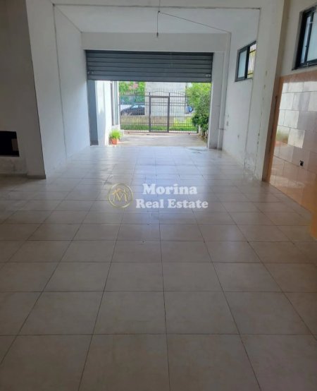 Tirane, jepet me qera ambjent biznesi Kati 1, 250 m² 500 € (Autostrada Tirane - Durres)