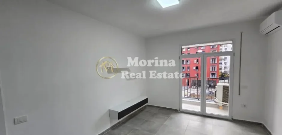 Tirane, jepet me qera apartament 1+1 Kati 2, 70 m² 450 € (Concord Center)