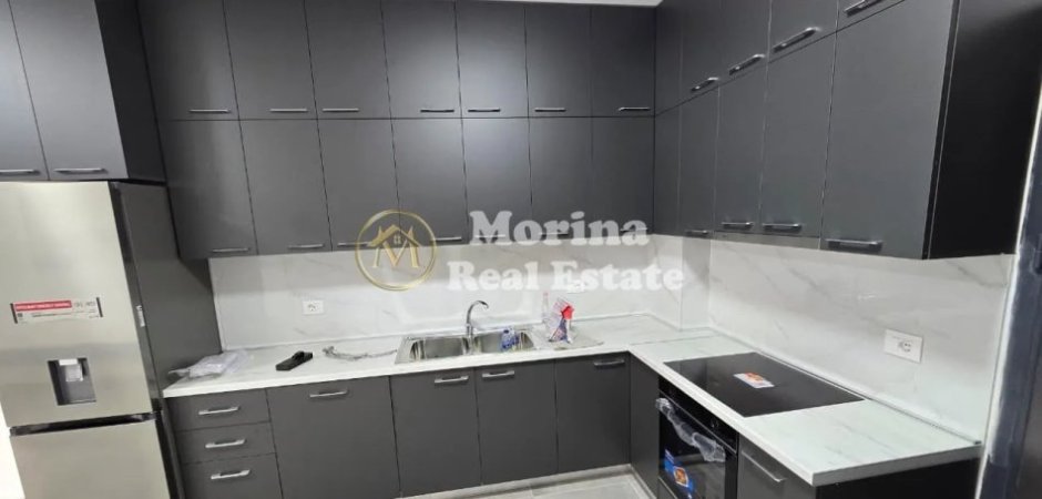 Tirane, jepet me qera apartament 1+1 Kati 2, 70 m² 450 € (Concord Center)