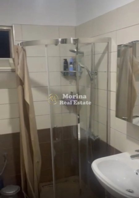 Tirane, jepet me qera apartament 2+1 Kati 5, 90 m² 450 € (Fresku)