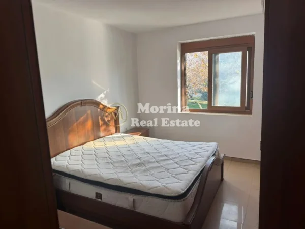 Tirane, jepet me qera apartament 2+1 Kati 2, 100 m² 600 € (Vasil Shanto)