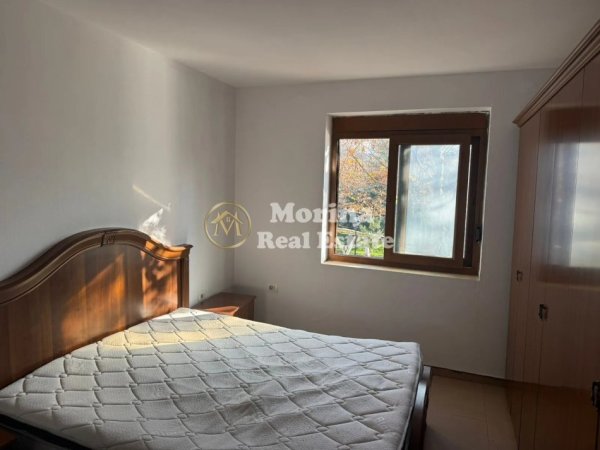 Tirane, jepet me qera apartament 2+1 Kati 2, 100 m² 600 € (Vasil Shanto)