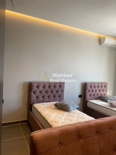Tirane, jepet me qera garsonier Kati 6, 40 m² 400 € (Rruga 5 Maji)