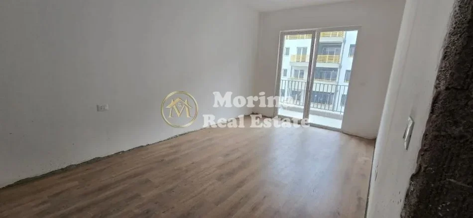 Tirane, shitet apartament 2+1 Kati 3, 118 m² 188.800 € (Rruga Dritan Hoxha)