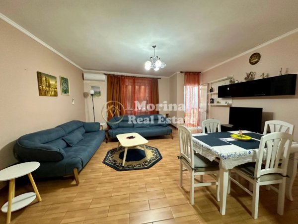 Tirane, jepet me qera apartament 2+1 Kati 3, 100 m² 680 € (Rruga e Dibres)