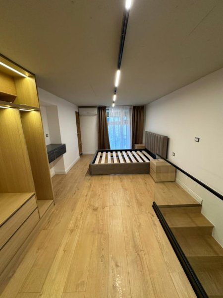 Tirane, shitet apartament duplex 1+1+Ballkon Kati 1, 73 m² 122.000 € (Golden Park 3)