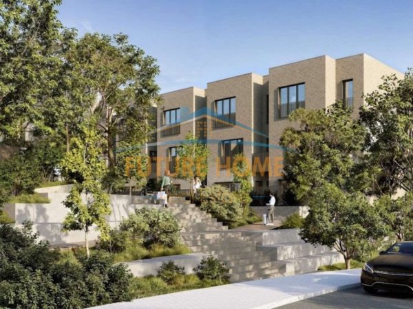 Tirane, shitet apartament 2+1+2+Ballkon Kati 2, 212 m² 302.500 € (Park Houses, Mjull-Bathore)