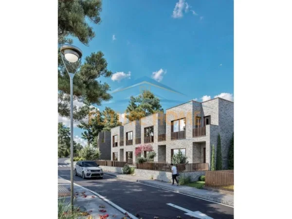 Tirane, shitet apartament 2+1+2+Ballkon Kati 2, 212 m² 302.500 € (Park Houses, Mjull-Bathore)