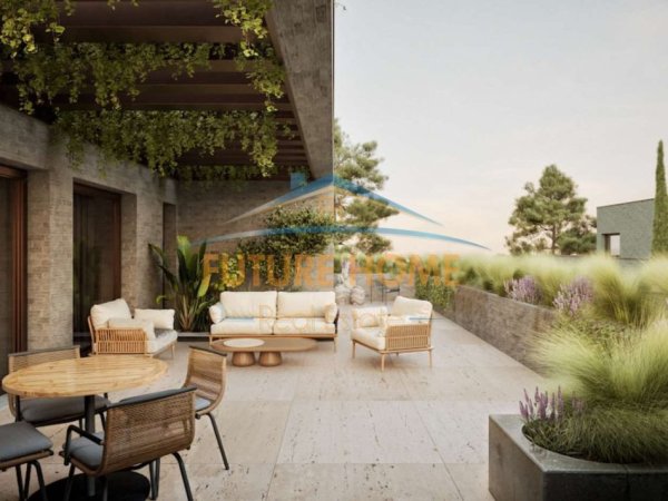 Tirane, shitet apartament 2+1+2+Ballkon Kati 2, 212 m² 302.500 € (Park Houses, Mjull-Bathore)