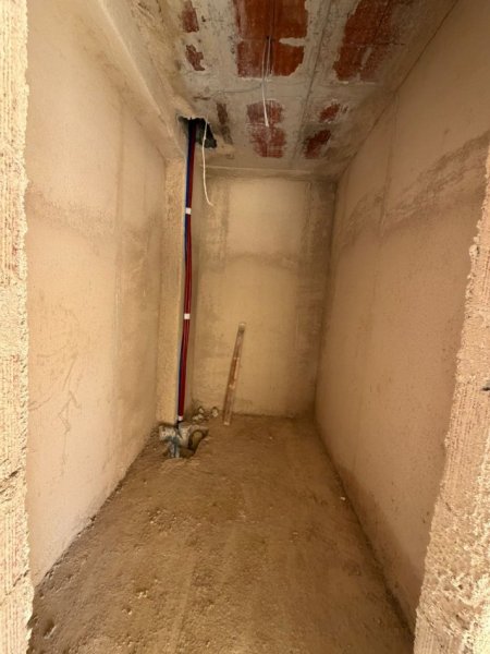 Apartament 1+1 për Shitje ne Kamez