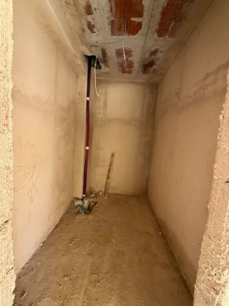 Apartament 1+1 për Shitje ne Kamez