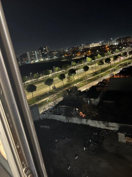 Tirane, jepet me qera apartament 1+1 Kati 5, 75 m² 600 € (Bulevardi Ri)