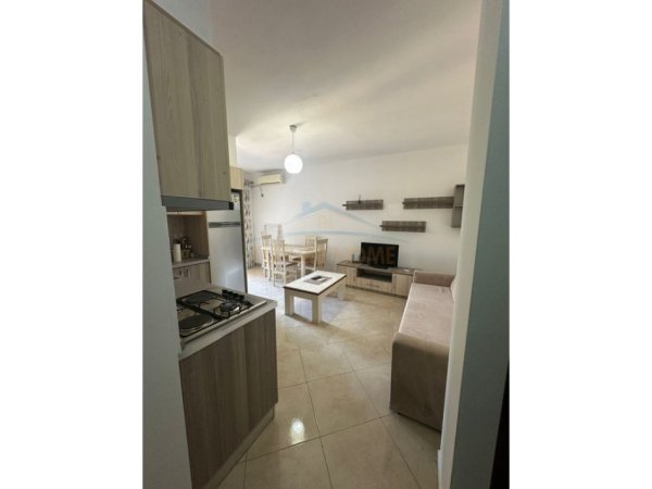 Shkembi Kavajes, shitet apartament 1+1 Kati 6, 64 m² 89.320 € 