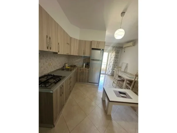 Shkembi Kavajes, shitet apartament 1+1 Kati 6, 64 m² 89.320 € 