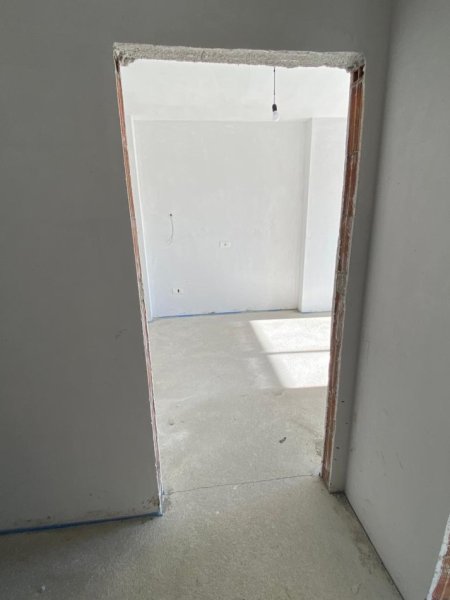 Tirane, shitet apartament 1+1+Ballkon Kati 6, 74 m² 129.500 € 