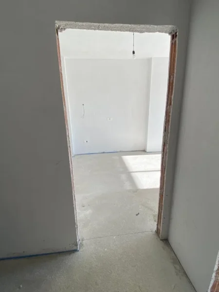 Tirane, shitet apartament 1+1+Ballkon Kati 6, 74 m² 129.500 € 