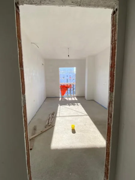 Tirane, shitet apartament 1+1+Ballkon Kati 6, 74 m² 129.500 € 