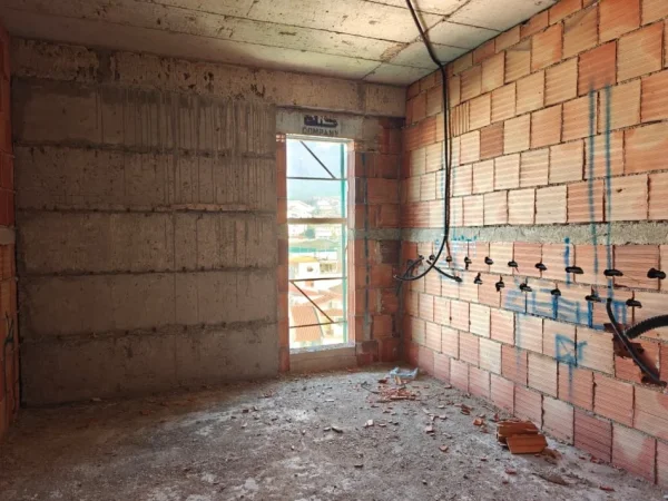 Tirane, shitet apartament 2+1 Kati 7, 108 m² 162.000 € (Rruga Kokonozeve)