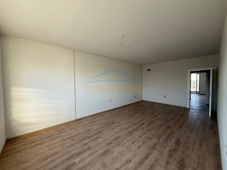 Tirane, shitet apartament 2+1 Kati 8, 105 m² 122.000 € 
