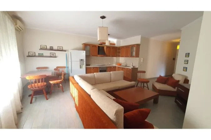 Tirane, shitet apartament 1+1 Kati 4, 85 m² 155.000 € (Kopshti Botanik, Tiranë(ID: 530191068-117)