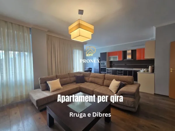 Tirane, jepet me qira apartament 2+1, Kati 8, 100 m² 800 € (Vila Gold, Rruga e Dibres)