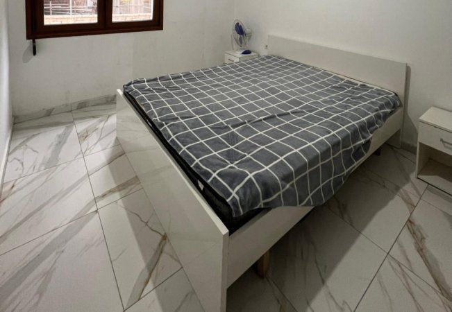 Tirane, jepet me qera apartament 1+1 Kati 0, 60 m² 300 € (astir)