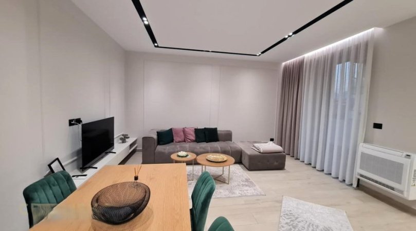 Tirane, jepet me qera apartament 1+1 Kati 2, 75 m² 1.000 € (TEG)