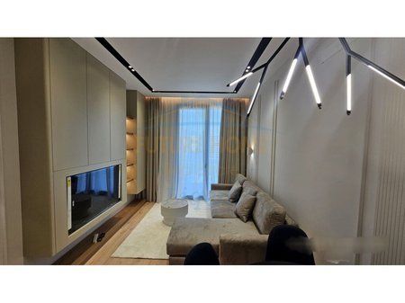 Tirane, shitet apartament 1+1 Kati 7, 77 m² 300.000 € (LIQENI,PARKU OLIMPIK,RRUGA E KOSOVAREVE)