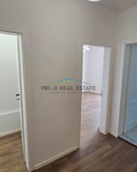Tirane, shitet apartament 1+1 Kati 4, 59 m² 140.000 €  Rr Kongresi i Lushnjes ( 21 Dhjetori)