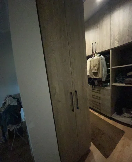 Tirane, jepet me qera apartament 1+1 , 