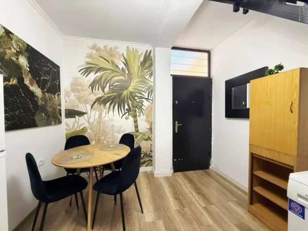 Tirane, shitet apartament Dublex , 49 m² (rruga barrikadave)