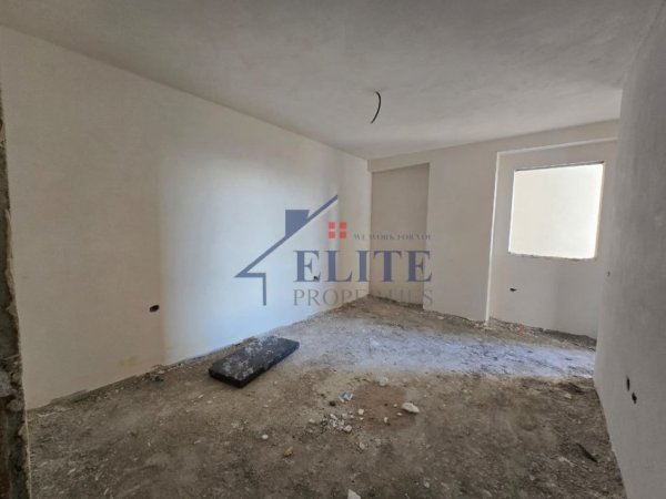 Tirane, shitet apartament 2+1+Ballkon Kati 2, 118 m² 112.100 € (Color Splash Residence)