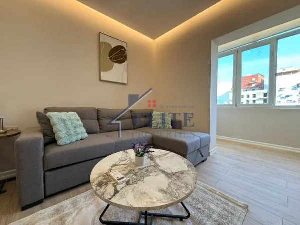 Tirane, shitet garsonier Kati 5, 34 m² 108.000 € (Rruga e Barrikadave)