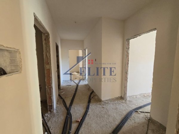 Tirane, shitet apartament 2+1+Aneks+Ballkon Kati 3, 115 m² 115.000 € (Color Splash Paskuqan)