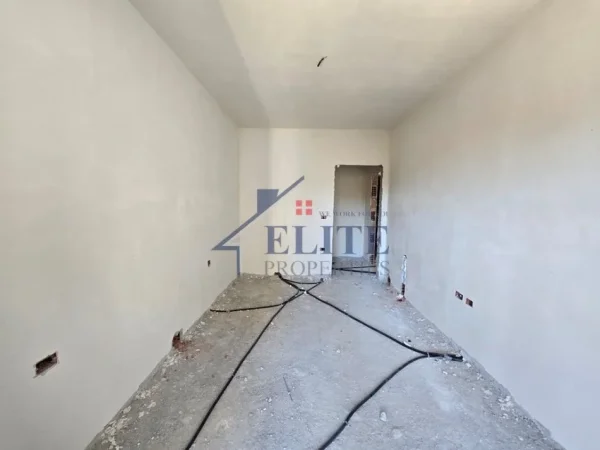 Tirane, shitet apartament 2+1+Aneks+Ballkon Kati 3, 115 m² 115.000 € (Color Splash Paskuqan)