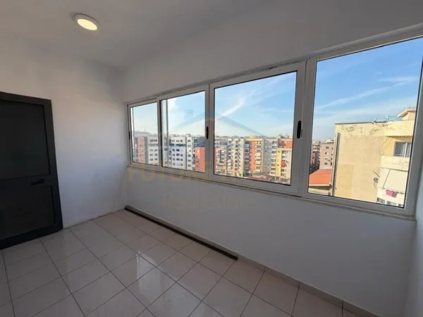 Tirane, shitet apartament 2+1 Kati 8, 66 m² 127.000 € 