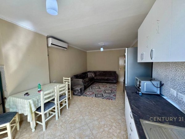 Tirane, shitet apartament 2+1 Kati 5, 75 m² 125.000 € (Brryli)