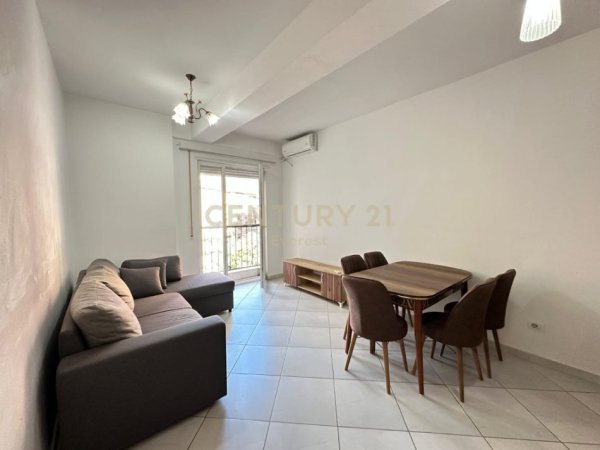 Tirane, shitet apartament 1+1 Kati 3, 62 m² 116.000 € (Brryli)