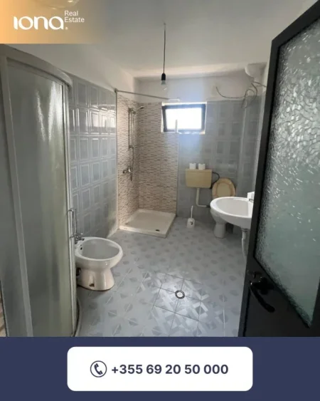 Durres, shitet Vile 3+1+Ballkon , 405 m² 400.000 € (Arapaj)