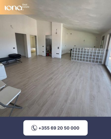 Durres, shitet Vile 3+1+Ballkon , 405 m² 400.000 € (Arapaj)