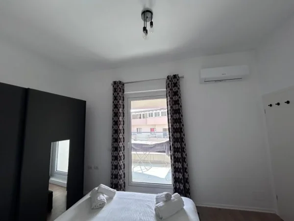 Tirane, shitet apartament 2+1 , 82 m² 129.000 € (Kompleksi Mngalem)