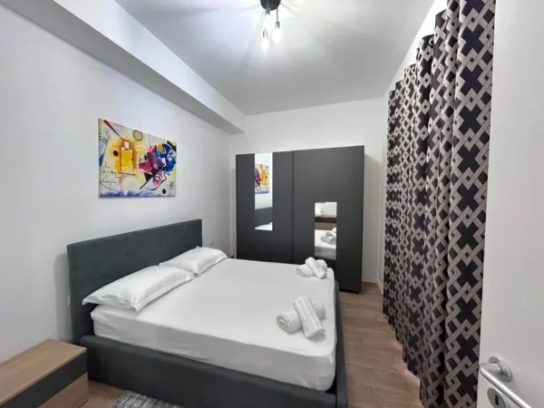 Tirane, shitet apartament 2+1 , 82 m² 129.000 € (Kompleksi Mngalem)