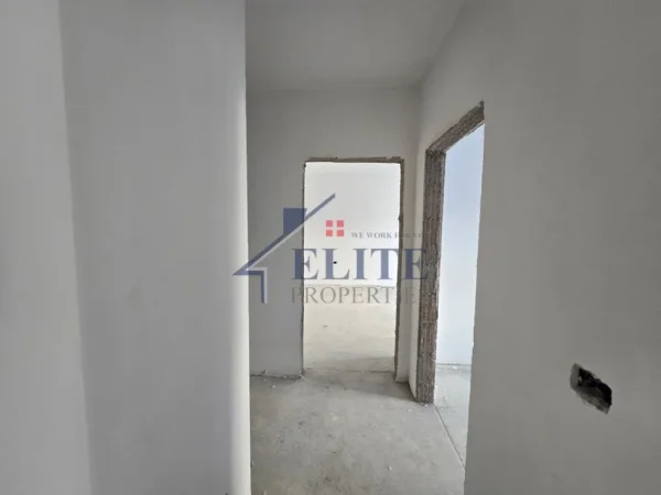 Tirane, shitet apartament 2+1+Ballkon Kati 4, 105 m² 177.582 € (Rruga Dritan Hoxha)