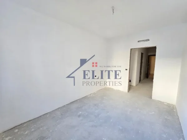 Tirane, shitet apartament 2+1+Ballkon Kati 4, 105 m² 177.582 € (Rruga Dritan Hoxha)