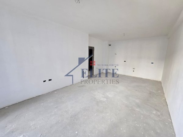 Tirane, shitet apartament 2+1+Ballkon Kati 4, 105 m² 177.582 € (Rruga Dritan Hoxha)