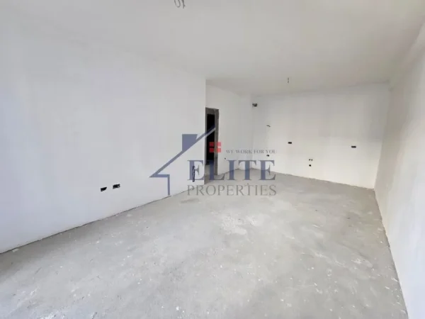 Tirane, shitet apartament 2+1+Ballkon Kati 4, 105 m² 177.582 € (Rruga Dritan Hoxha)