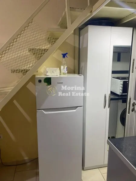 Tirane, jepet me qera garsonier Kati 1, 25 m² 350 € (Shkolla e Baletit)